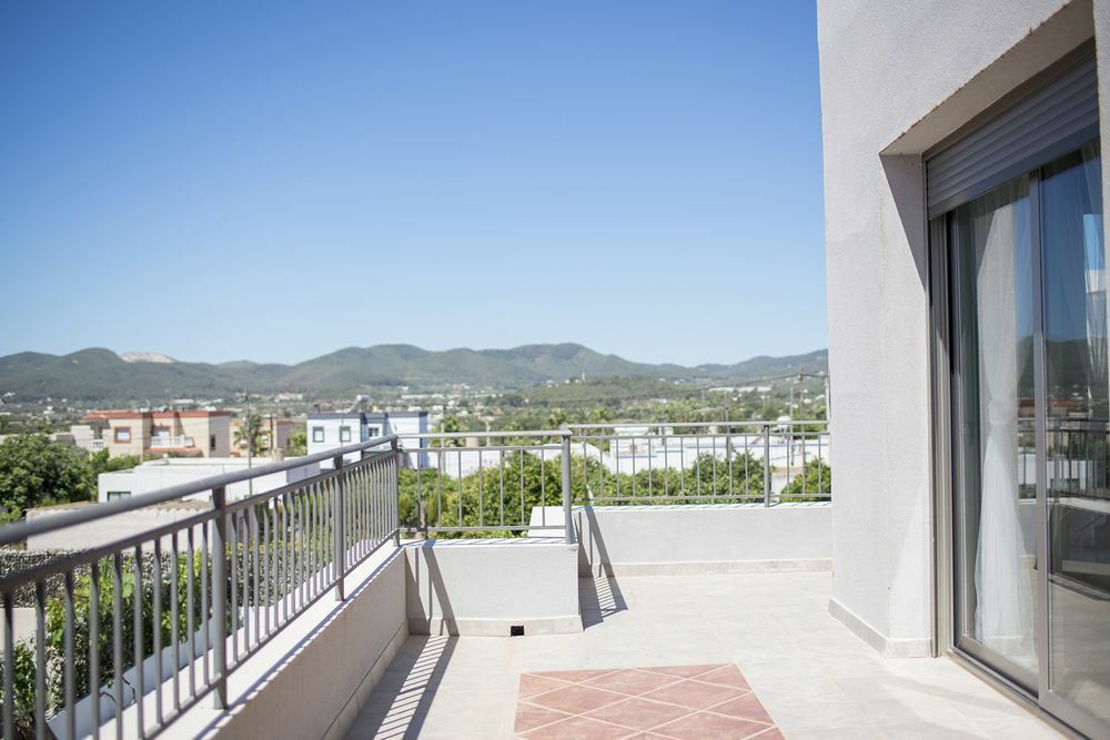 Villa Can Ramon Santa Eularia des Riu Luaran gambar
