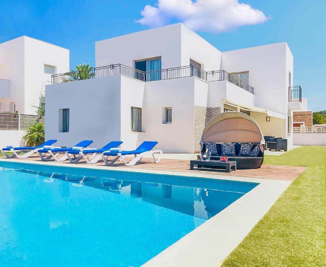 Villa Can Ramon Santa Eularia des Riu Luaran gambar
